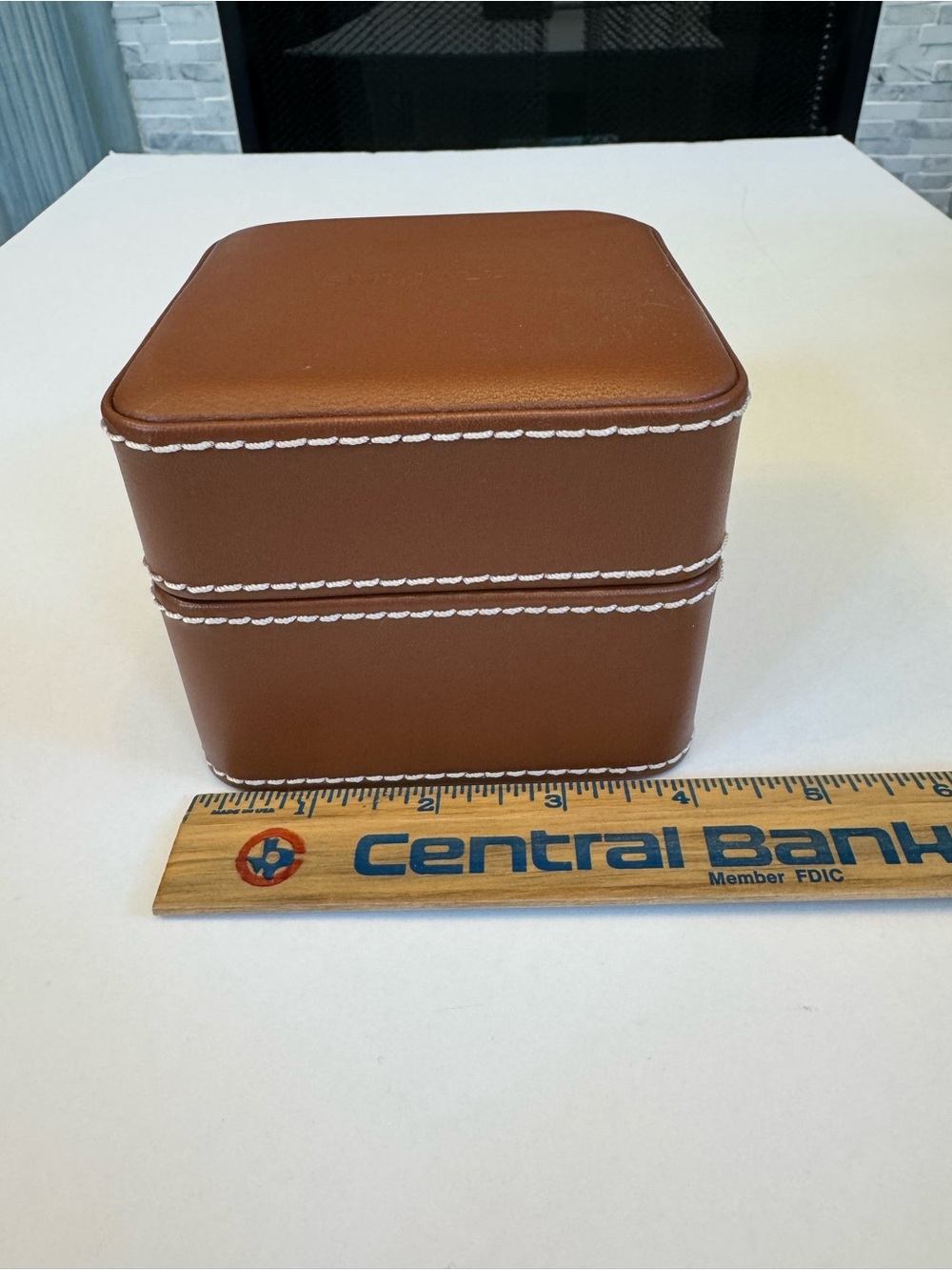 Shinola Detroit Brown Leather Empty Watch Box - Picture 3 of 5